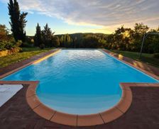 Italy Tuscany Lucignano vacation rental compare prices direct by owner 14286555