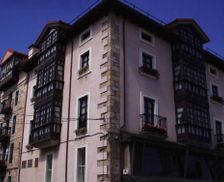 Spain Cantabria Reinosa vacation rental compare prices direct by owner 13904429