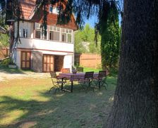 Romania Harghita Izvoru Mureşului vacation rental compare prices direct by owner 13705669