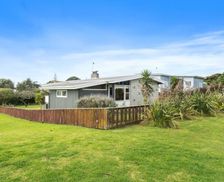 New Zealand Wellington Waikanae vacation rental compare prices direct by owner 26667792