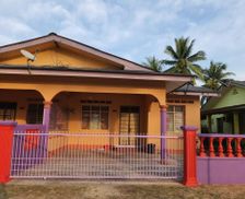 Malaysia Terengganu Kampong Amir vacation rental compare prices direct by owner 14118161