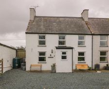 United Kingdom North Wales Llanfairpwllgwyngyll vacation rental compare prices direct by owner 5143902