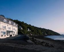 United Kingdom Anglesey Menai Bridge vacation rental compare prices direct by owner 17986839