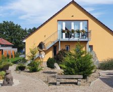 Germany Lower-Saxony Walle vacation rental compare prices direct by owner 13840680