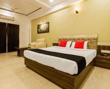 India Maharashtra Talegaon Dābhāde vacation rental compare prices direct by owner 14214804