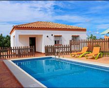 Spain Andalucía Conil de la Frontera vacation rental compare prices direct by owner 15228399