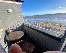 United Kingdom England Bridlington vacation rental compare prices direct by owner 4182886