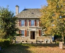 France Auvergne Sénezergues vacation rental compare prices direct by owner 23720745