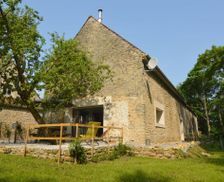 France Nord-Pas-de-Calais Wierre-Effroy (Londefort) vacation rental compare prices direct by owner 4892037