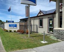 New Zealand Hawke's Bay Waipukurau vacation rental compare prices direct by owner 18082500