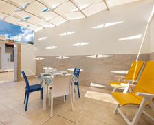 Italy Puglia Torre Lapillo vacation rental compare prices direct by owner 13037452