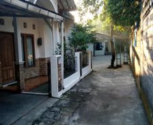 Indonesia Yogyakarta Province Beran-kidul vacation rental compare prices direct by owner 26226629