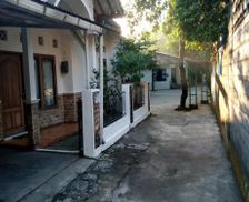 Indonesia Yogyakarta Province Beran-kidul vacation rental compare prices direct by owner 13842977