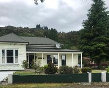 New Zealand West Coast Reefton vacation rental compare prices direct by owner 13912299