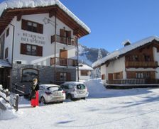 Italy Valle d'Aosta Gressoney-Saint-Jean vacation rental compare prices direct by owner 14125445