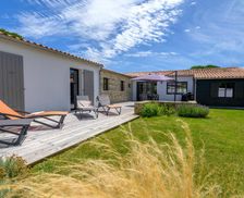 France Island of Ré La Couarde-sur-Mer vacation rental compare prices direct by owner 14503943