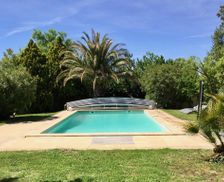 France Occitanie Pouzols vacation rental compare prices direct by owner 4148291