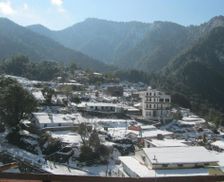 India Uttarakhand Nainital vacation rental compare prices direct by owner 26868927