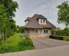 Netherlands Zuid-Holland Hellevoetsluis vacation rental compare prices direct by owner 11944259