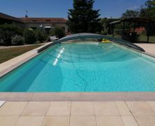 France Occitanie Saint-Justin vacation rental compare prices direct by owner 5050684