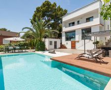 Spain Barcelona Castelldefels vacation rental compare prices direct by owner 4161191