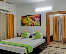 India Assam Guwahati vacation rental compare prices direct by owner 14140911