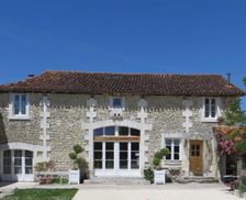 France Aquitaine Nanteuil-de-Bourzac vacation rental compare prices direct by owner 12992875