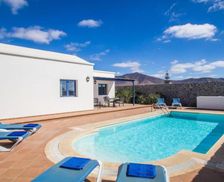 Spain Canarias Playa Blanca vacation rental compare prices direct by owner 6377800