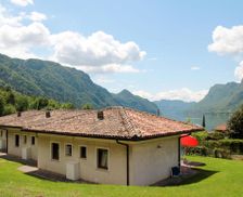 Italy Lombardy Crone vacation rental compare prices direct by owner 24761930