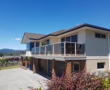 New Zealand Bay of Plenty Rotorua vacation rental compare prices direct by owner 14171804