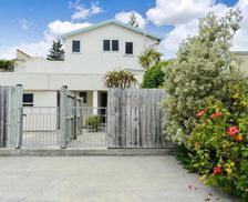 New Zealand Hawke's Bay Napier vacation rental compare prices direct by owner 27040897