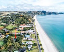 New Zealand Waiheke Island Onetangi vacation rental compare prices direct by owner 15809470