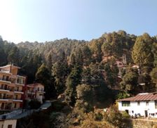 India Uttarakhand Bhowāli vacation rental compare prices direct by owner 13949025