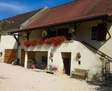 France Burgundy Saint-Boil vacation rental compare prices direct by owner 14299112