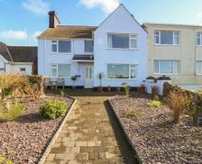 United Kingdom North Wales Cemaes Bay vacation rental compare prices direct by owner 23732659