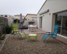 France Nouvelle-Aquitaine Vaux-sur-Mer vacation rental compare prices direct by owner 4879069