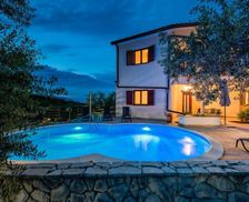 Croatia Istrien Drenje vacation rental compare prices direct by owner 3861943