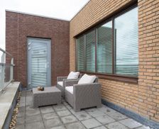 Netherlands Zuid-Holland Den Haag vacation rental compare prices direct by owner 4106687