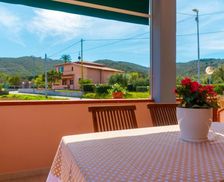 Italy Livorno Campo nell'Elba vacation rental compare prices direct by owner 15338263