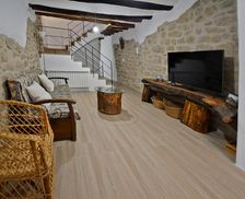 Spain Aragon Calaceite vacation rental compare prices direct by owner 14206837