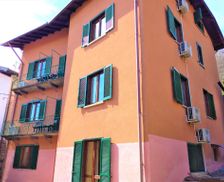 Italy Piedmont Trarego vacation rental compare prices direct by owner 16313050