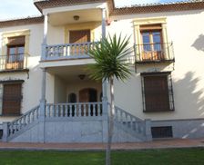 Spain Andalucía La Zubia vacation rental compare prices direct by owner 14551399