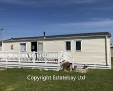 United Kingdom  Rhyl vacation rental compare prices direct by owner 14222106