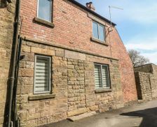 United Kingdom Derbyshire Matlock vacation rental compare prices direct by owner 5125246