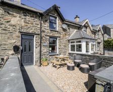 United Kingdom North Wales Blaenau Ffestiniog vacation rental compare prices direct by owner 4931333