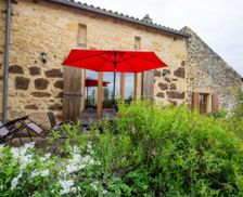 France Nouvelle-Aquitaine Domme vacation rental compare prices direct by owner 4043871