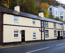 United Kingdom Clwyd Llangollen vacation rental compare prices direct by owner 12102866