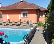 Hungary Balaton Balatonszentgyörgy vacation rental compare prices direct by owner 4883894