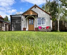 United Kingdom Lincolnshire Swinderby vacation rental compare prices direct by owner 14063895