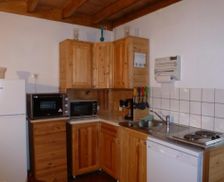 France 7 VALLEES-TERNOIS FIEFS vacation rental compare prices direct by owner 4830185